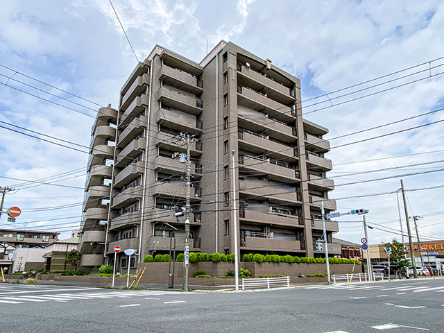 ローズガーデン舞浜六番館