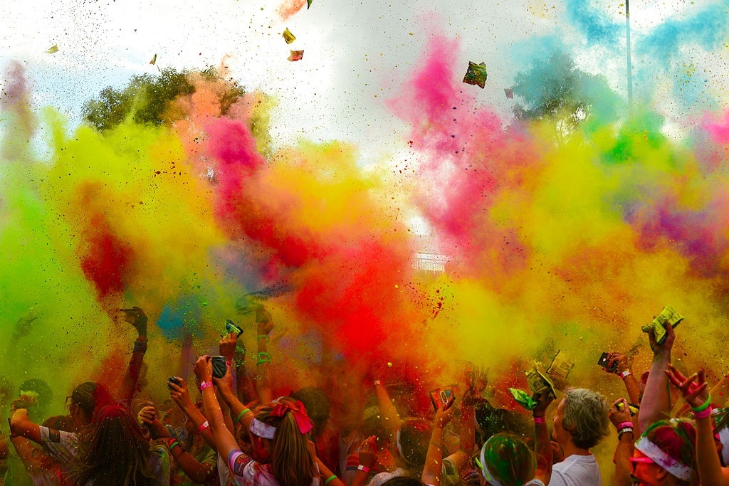 来月新浦安に上陸 The Color Run とは 株式会社明和地所 来月新浦安に上陸 The Color Run とは 株式会社明和地所