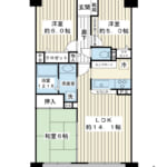 南東向き4階の陽当り良好な3LDK。ゆとりのLDK約14.1帖で家族が集うプラン。 (間取)