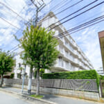 浦安駅徒歩8分の立地！埋立地とは異なる歴史ある浦安元町エリア・浦安市当代島2丁目に所在します。 (外観)