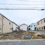 更地につき解体費用不要。南東側約6.0m公道に接する住宅街の土地で自由な建築計画をどうぞ。 (外観) 更地につき解体費用不要。南東側約6.0m公道に接する住宅街の土地で自由な建築計画をどうぞ。 (外観)